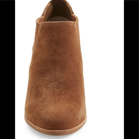 Michael Kors Bootie - Picture 2 of 7